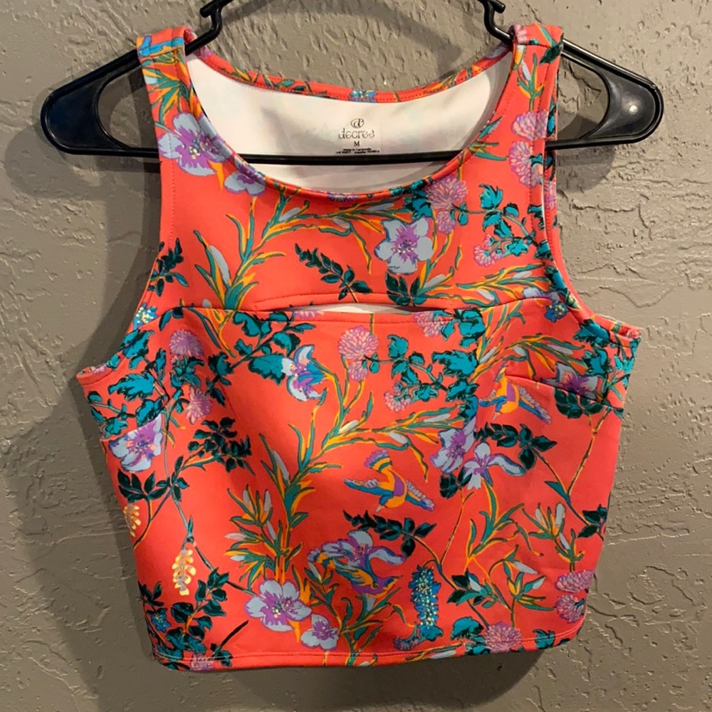 Decree Floral Crop Top
